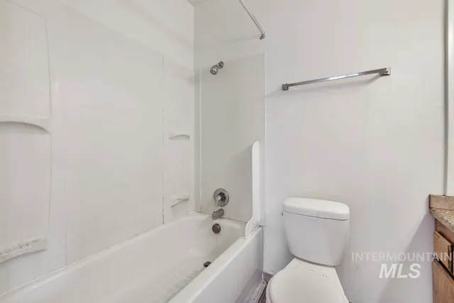 $209,900 | 908 Yakima Avenue, Filer, ID 83328