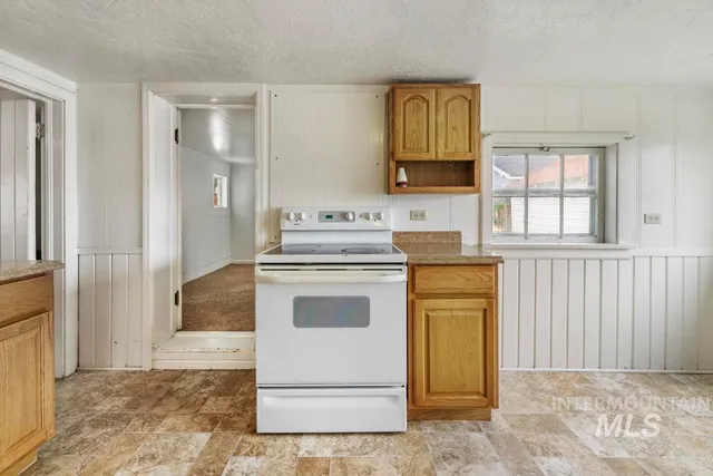 $209,900 | 908 Yakima Avenue, Filer, ID 83328