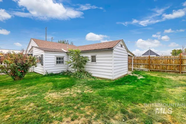 $209,900 | 908 Yakima Avenue, Filer, ID 83328