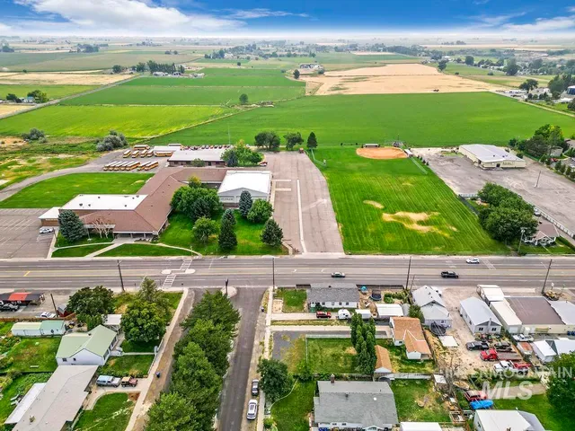 $209,900 | 908 Yakima Avenue, Filer, ID 83328