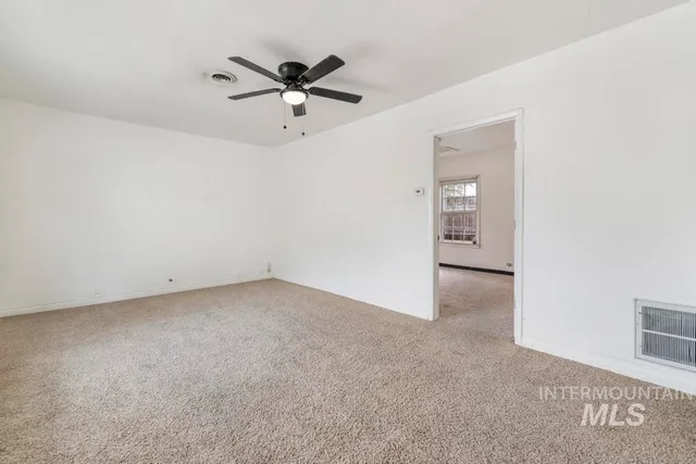 $209,900 | 908 Yakima Avenue, Filer, ID 83328