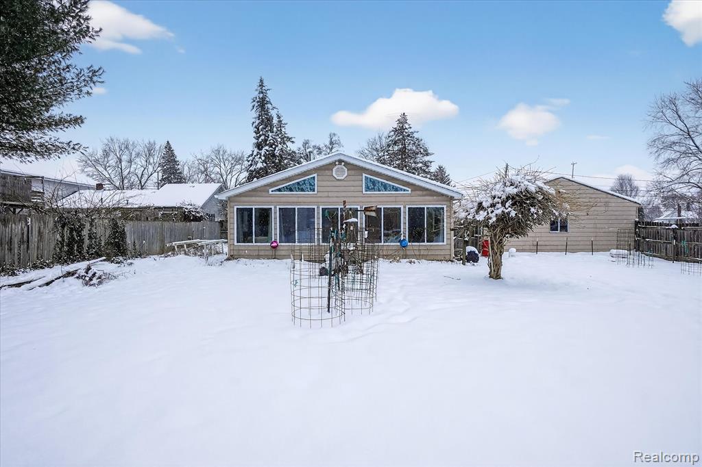 9102 North Genesee Road Mount Morris, MI 48458 - Photo 27 of 32 Gallery Image 27