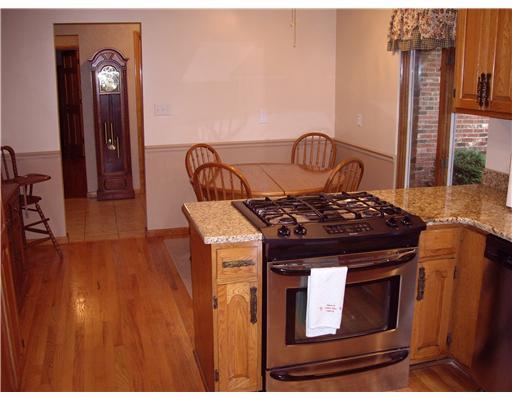 458 Pleasant Valley Road Washington, PA 15301 - Photo 3 of 18 Kitchen.