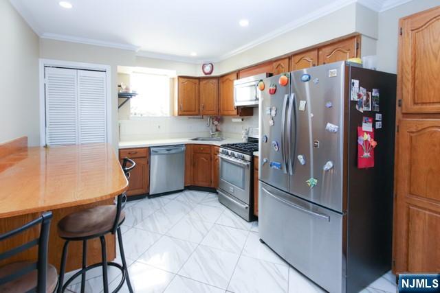 40-44 Rome Street, Unit 3 Newark, NJ 07105 - Photo 3 of 8