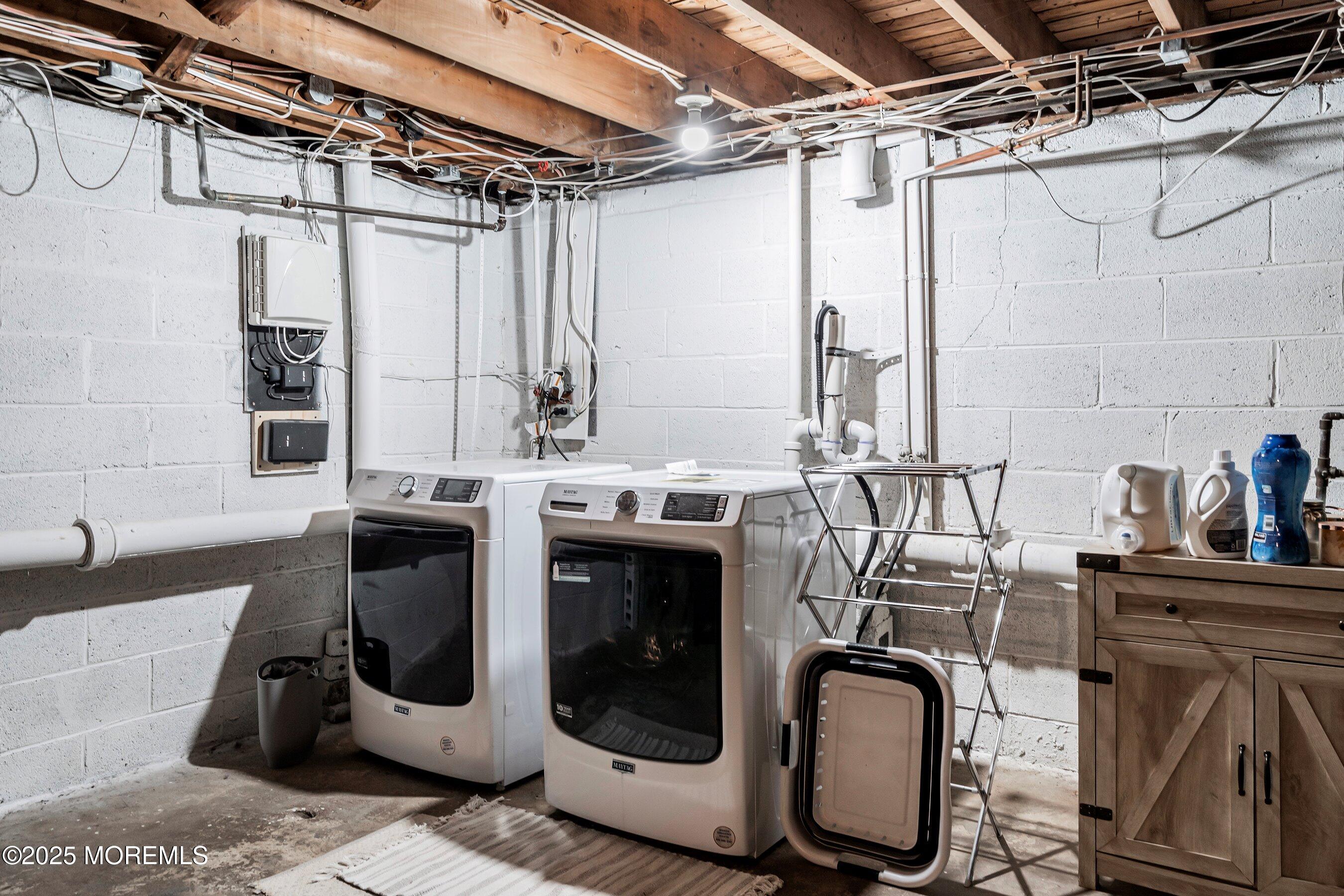 7 Downing Road Hamilton, NJ 08690 - Photo 27 of 32 27-Laundry