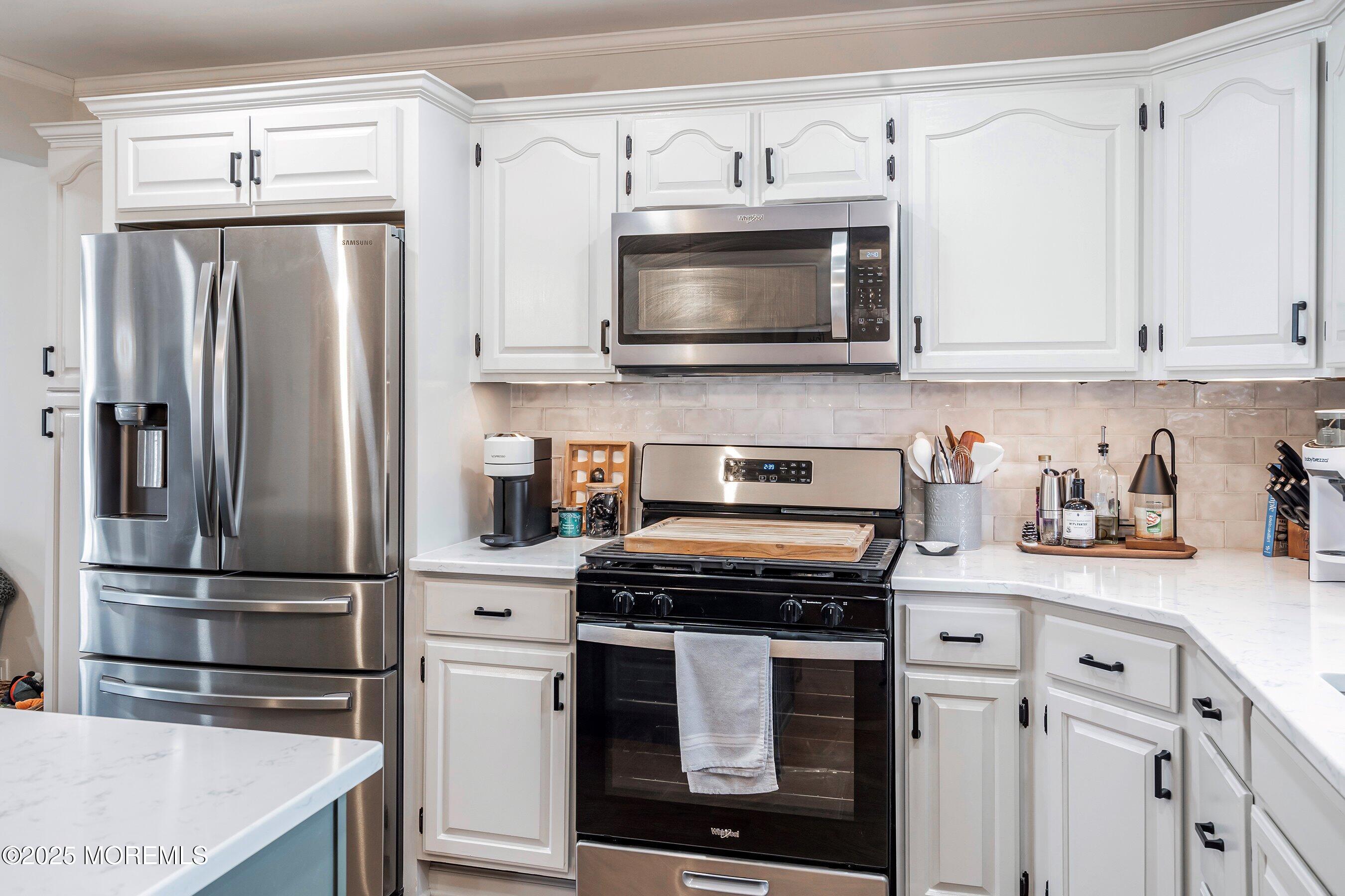 7 Downing Road Hamilton, NJ 08690 - Photo 9 of 32 09-Kitchen 1C