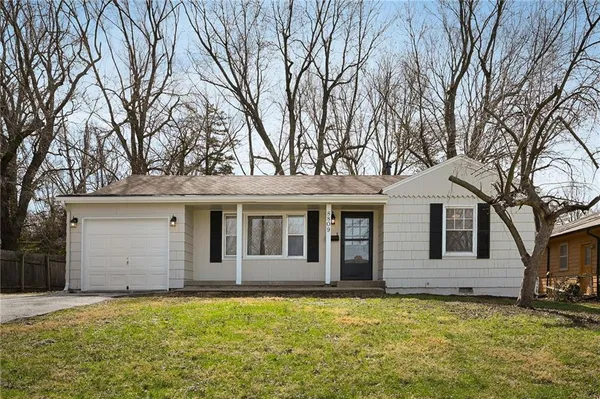 $179,500 | 8809 East 73rd Street, Raytown, MO 64133