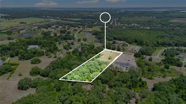 $395,800 | Grand Oak Lane, Tavares, FL 32778