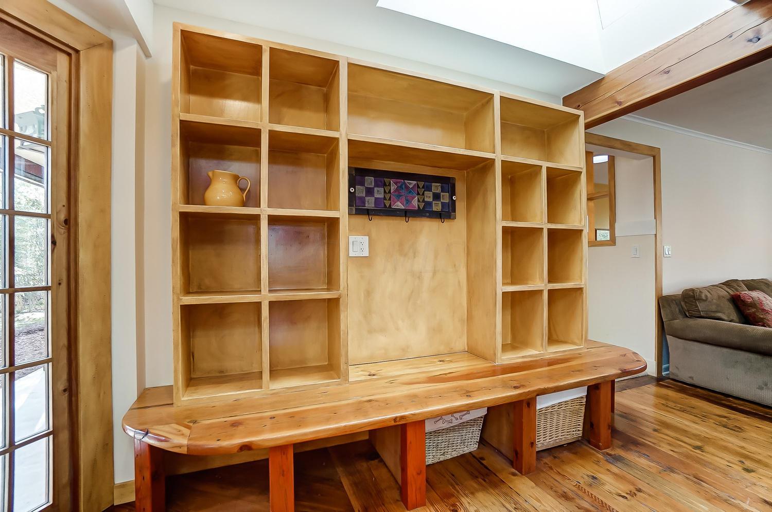 2815 North Star Road Columbus, OH 43221 - Photo 4 of 45 Gallery Image 4