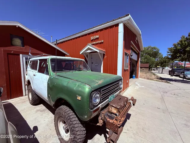 $895,000 | 110 North 5th Street, Silt, CO 81652