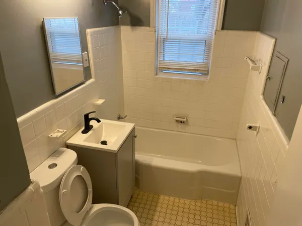 $1,100 | 8897 Cloverlawn Avenue, Detroit, MI 48204