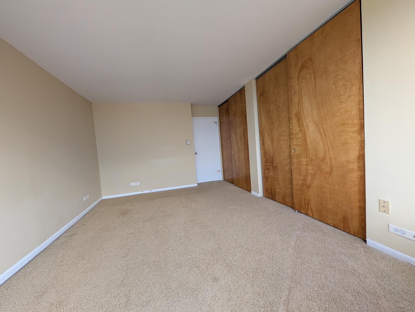 5455 North Sheridan Road, Unit 3103 Chicago, IL 60640 - Photo 12 of 27