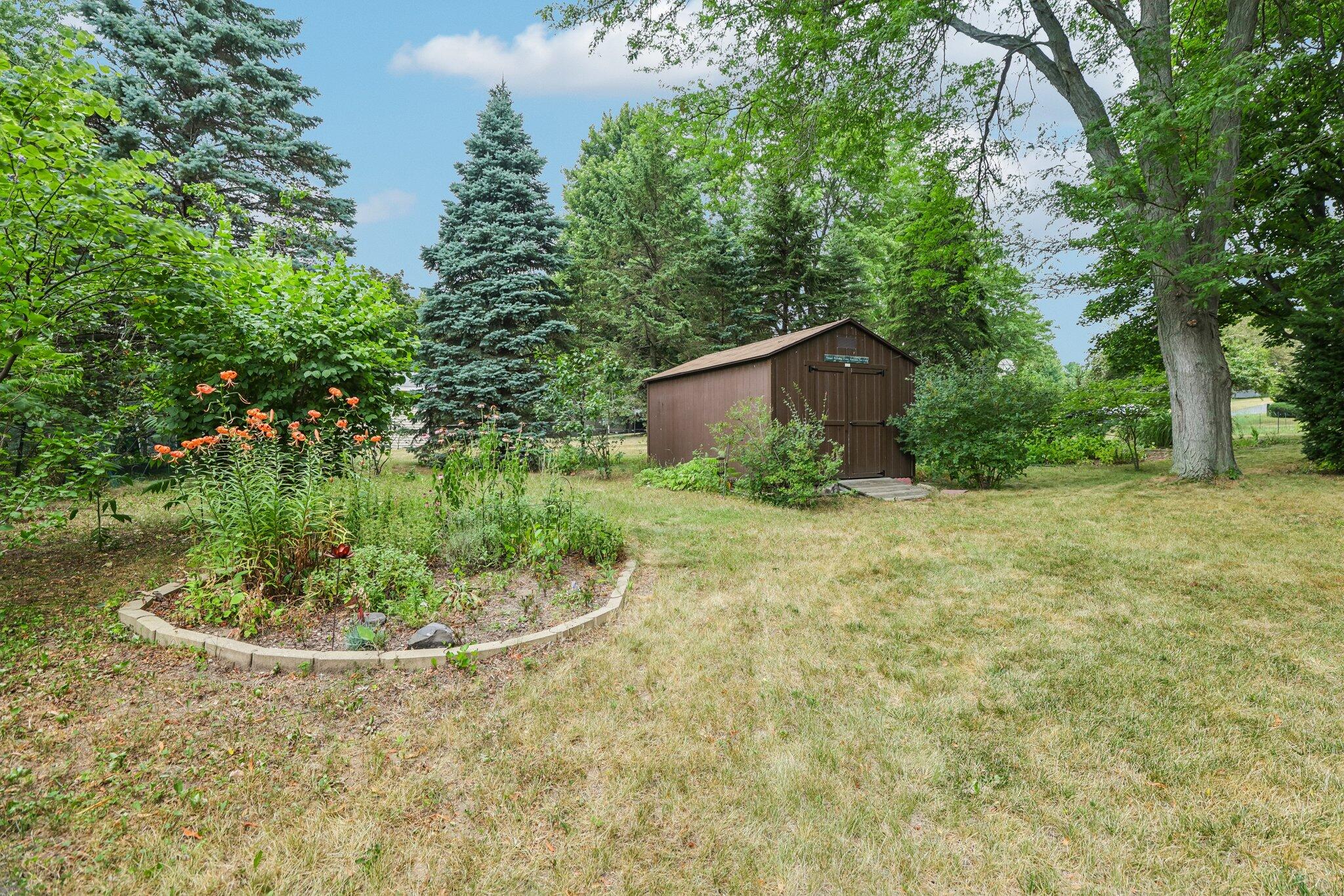 1615 Poeppel Road Koshkonong, WI 53538 - Photo 31 of 41 42-web-or-mls-Poeppel Rd-S2807-042