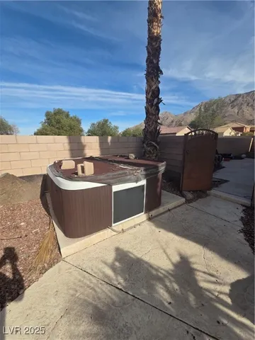 $1,268,000 | 519 Sunrise Villa Drive, Las Vegas, NV 89110