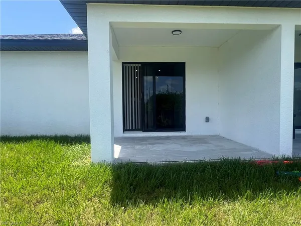 a view of front door