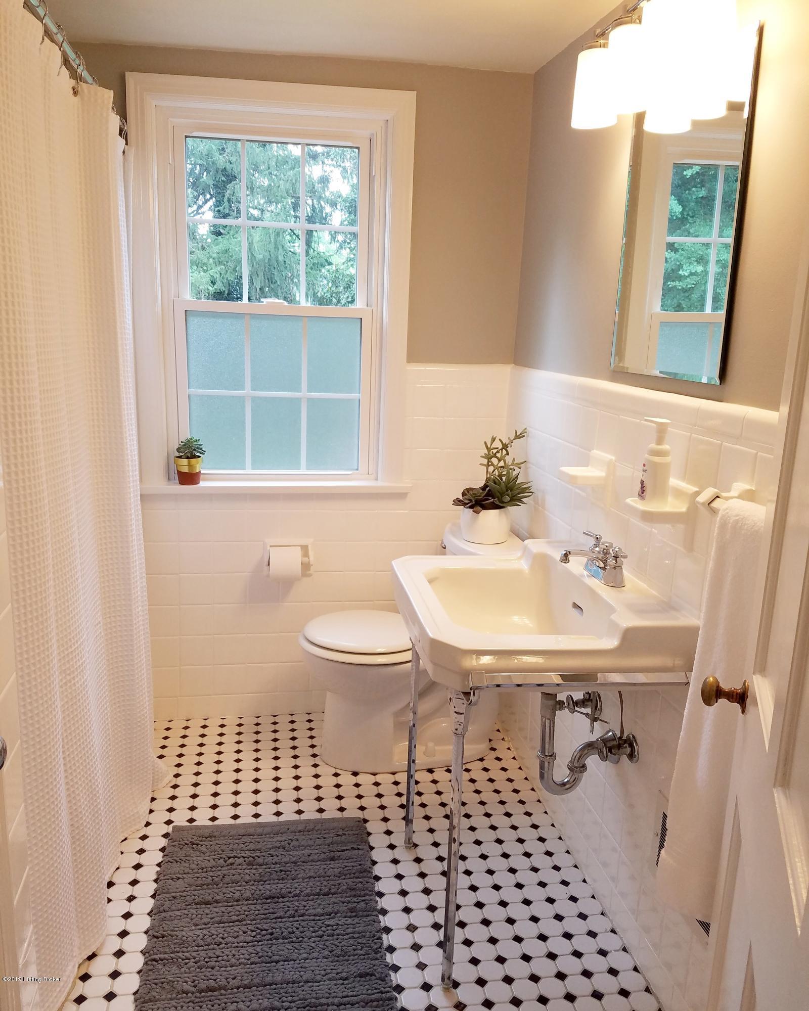 519 Dover Road Louisville, KY 40206 - Photo 24 of 35 IMG_20190617_205316_153