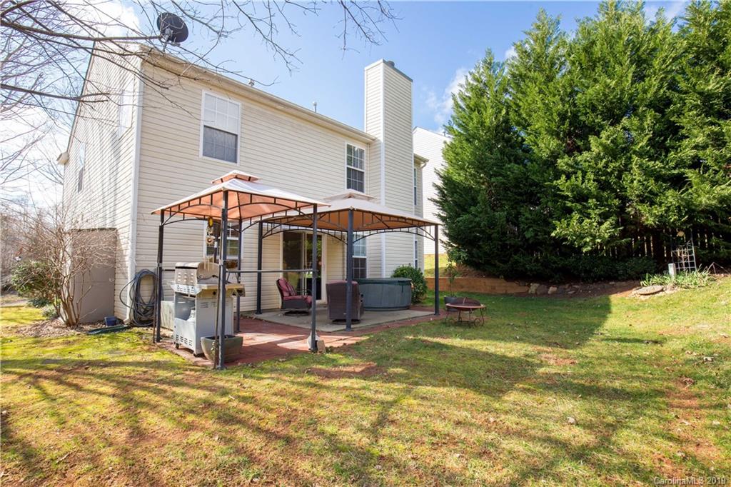 1608 Flagsworth Road Clover, SC 29710 - Photo 4 of 26 Gallery Image 4
