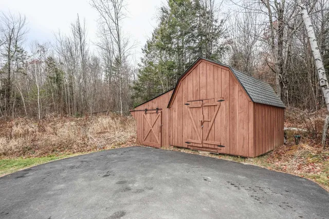 $2,600 | 81 Orchard Path Road, Weare, NH 03281