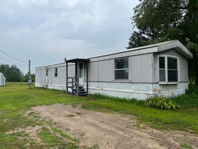 $79,000 | 975 North Dickinson Avenue, Hesperia, MI 49421