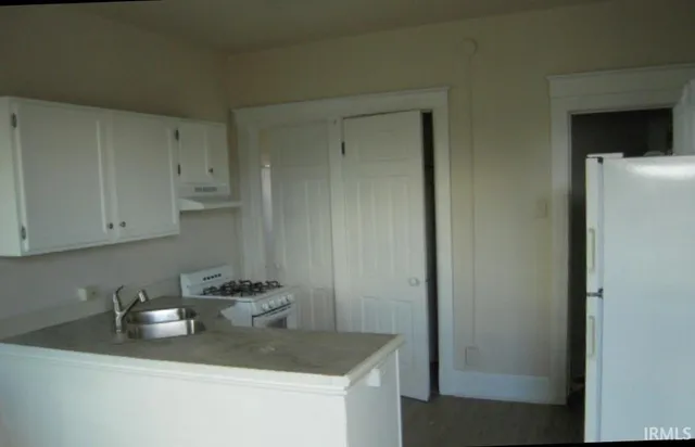 $109,900 | 207 North 2nd Street, Elkhart, IN 46516