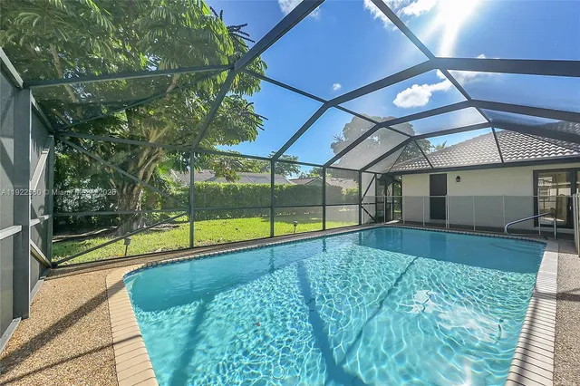 $5,795 | 8781 Northwest 49th Drive, Unit 8781, Coral Springs, FL 33067