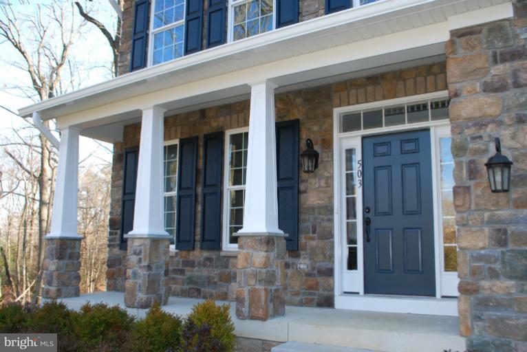 503 Old County Road Severna Park, MD 21146 - Photo 17 of 30 Exterior (Front)