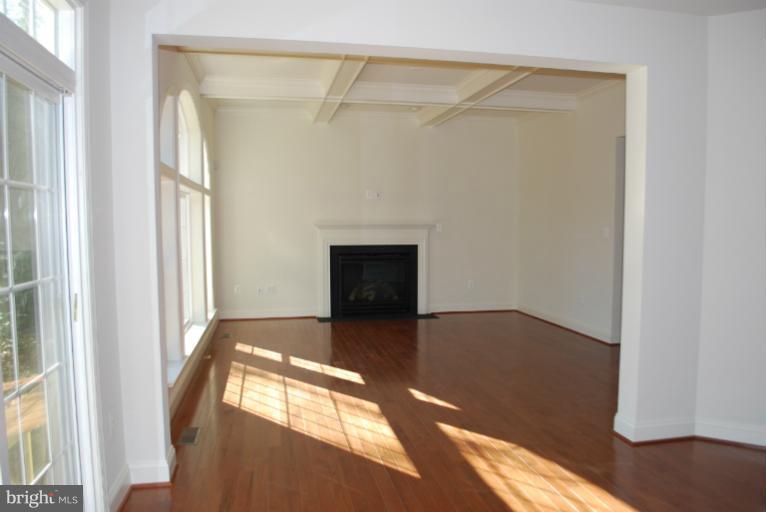 503 Old County Road Severna Park, MD 21146 - Photo 19 of 30 Family Room