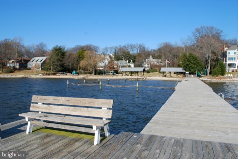 503 Old County Road Severna Park, MD 21146 - Photo 25 of 30 Main Pier