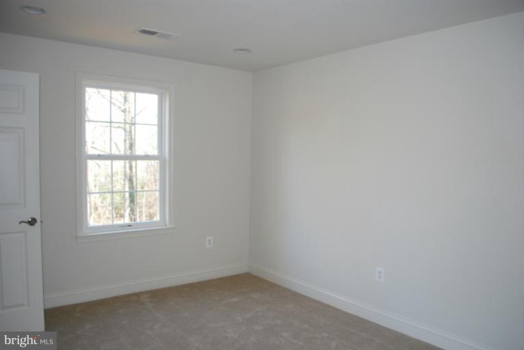 503 Old County Road Severna Park, MD 21146 - Photo 9 of 30 Bedroom 3