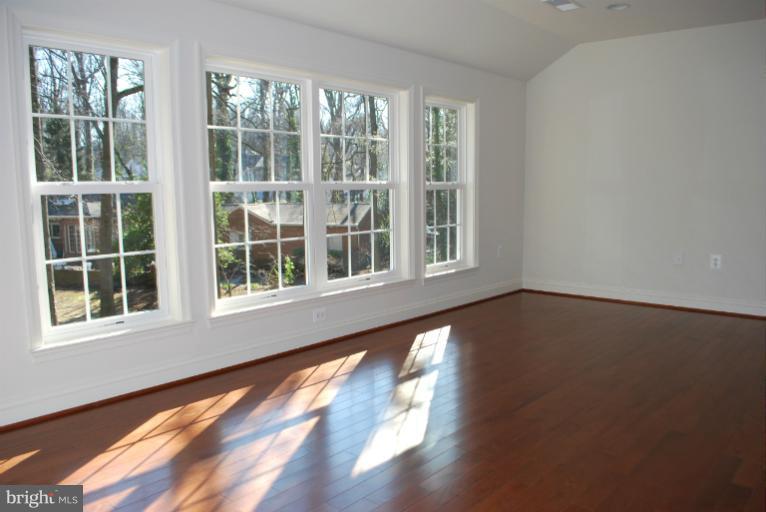 503 Old County Road Severna Park, MD 21146 - Photo 10 of 30 Bonus Room