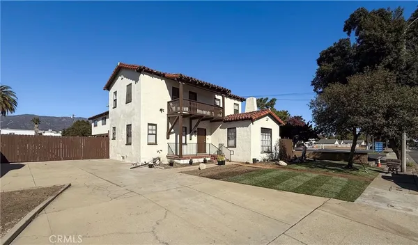 $1,600,000 | 433 West Arrow Highway, Claremont, CA 91711