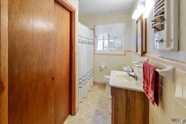 $175,000 | 204 Broadmoor Avenue, Houma, LA 70364