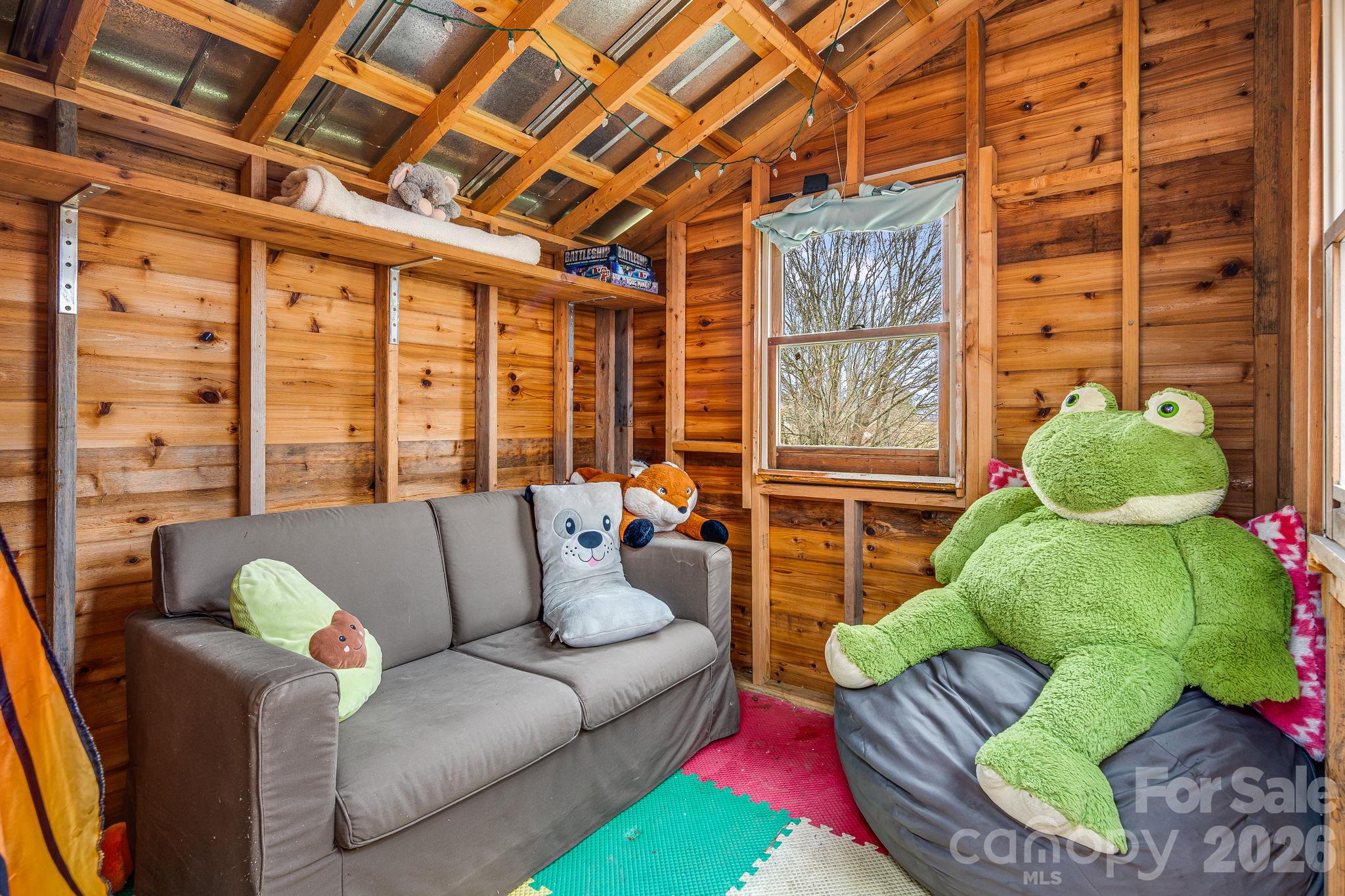 195 Whitmire Road Brevard, NC 28712 - Photo 28 of 32 Gallery Image 28