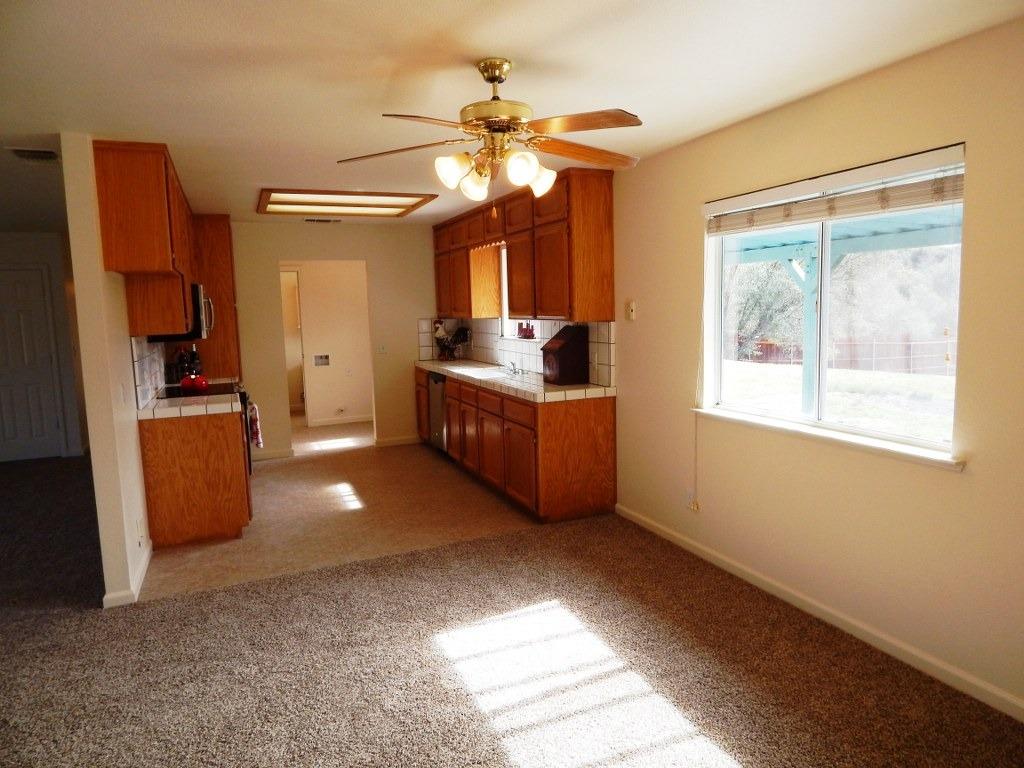 47586 Cheyenne Road Coarsegold, CA 93614 - Photo 8 of 27 Gallery Image 8