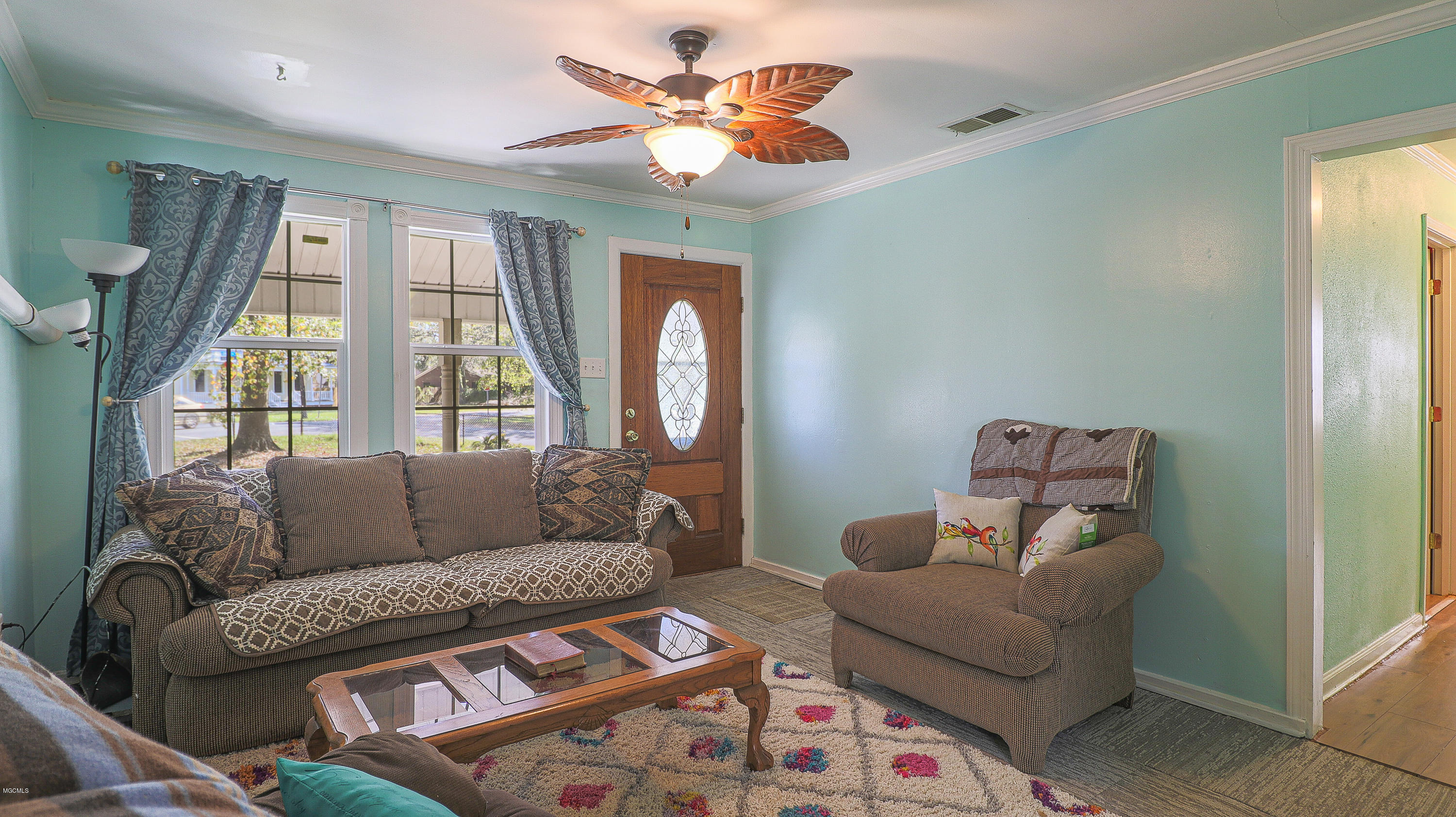 4913 Griffin Street Moss Point, MS 39563 - Photo 4 of 16 4913 Griffin-101