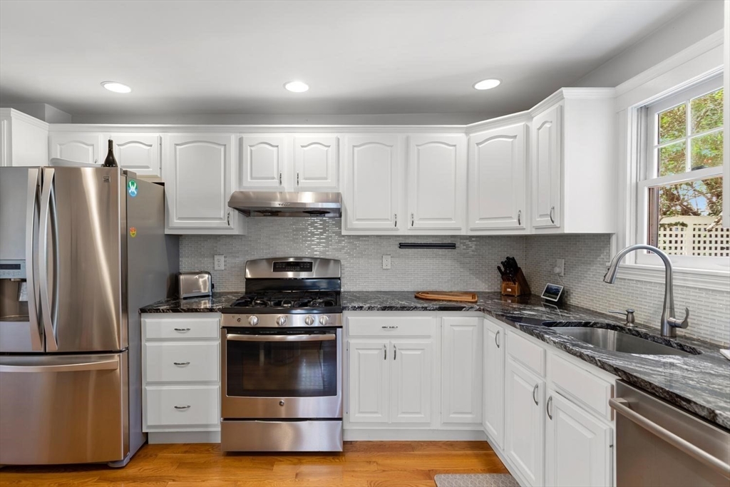 31 Fountain Road, Unit 1 Arlington, MA 02476 - Photo 9 of 29