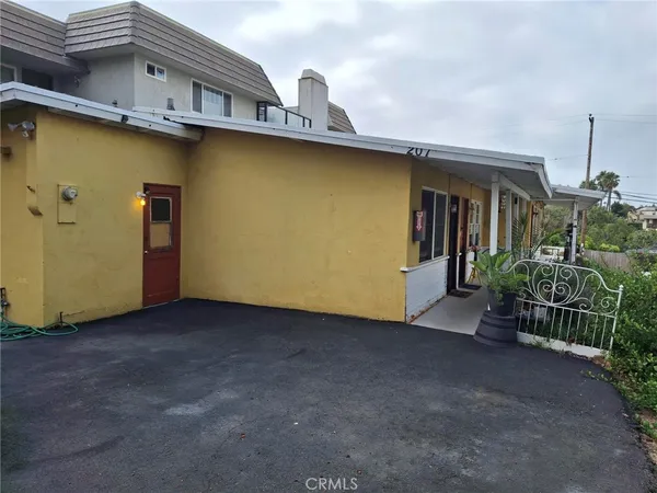 $2,800 | 207 La Paloma, San Clemente, CA 92672