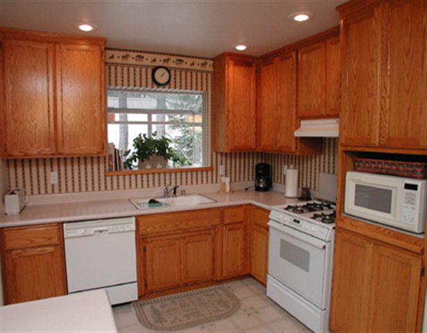 4315 Castle Road Soda Springs, CA 95728 - Photo 5 of 9 Gallery Image 5