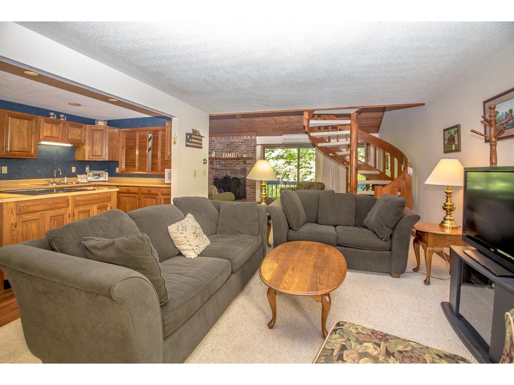 37 Stonehurst Manor Road, Unit 4C Conway, NH 03860 - Photo 2 of 35 Gallery Image 2