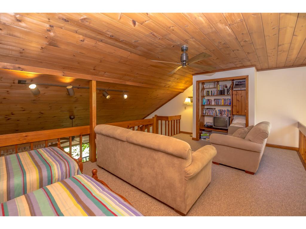 37 Stonehurst Manor Road, Unit 4C Conway, NH 03860 - Photo 17 of 35 Gallery Image 17