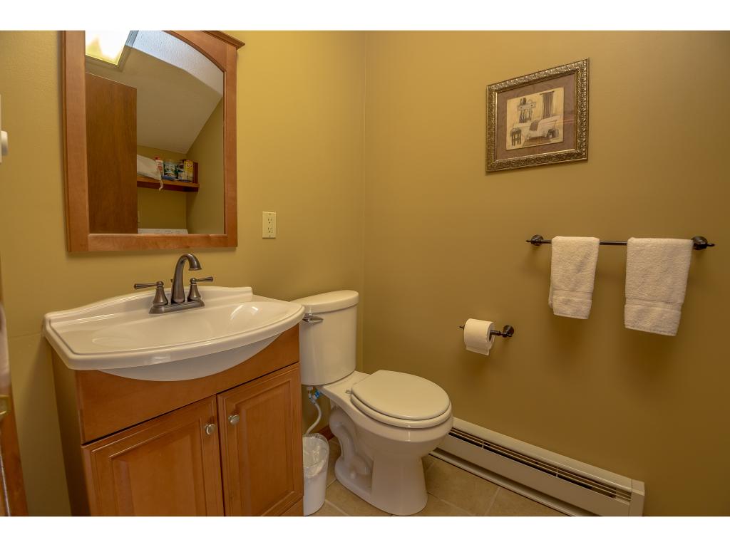 37 Stonehurst Manor Road, Unit 4C Conway, NH 03860 - Photo 8 of 35 Gallery Image 8