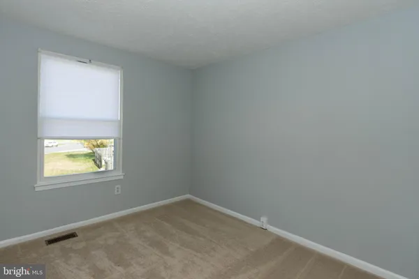 $2,092 | 4686 Hercules Lane, Woodbridge, VA 22193