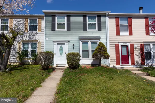 $2,092 | 4686 Hercules Lane, Woodbridge, VA 22193