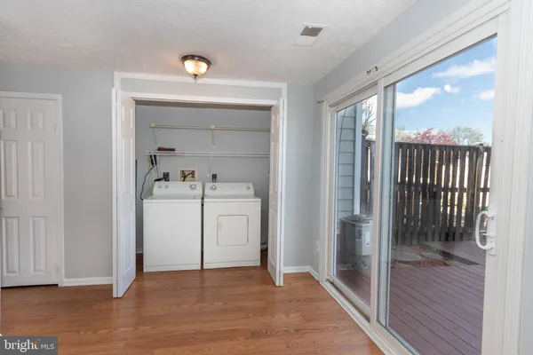 $2,092 | 4686 Hercules Lane, Woodbridge, VA 22193