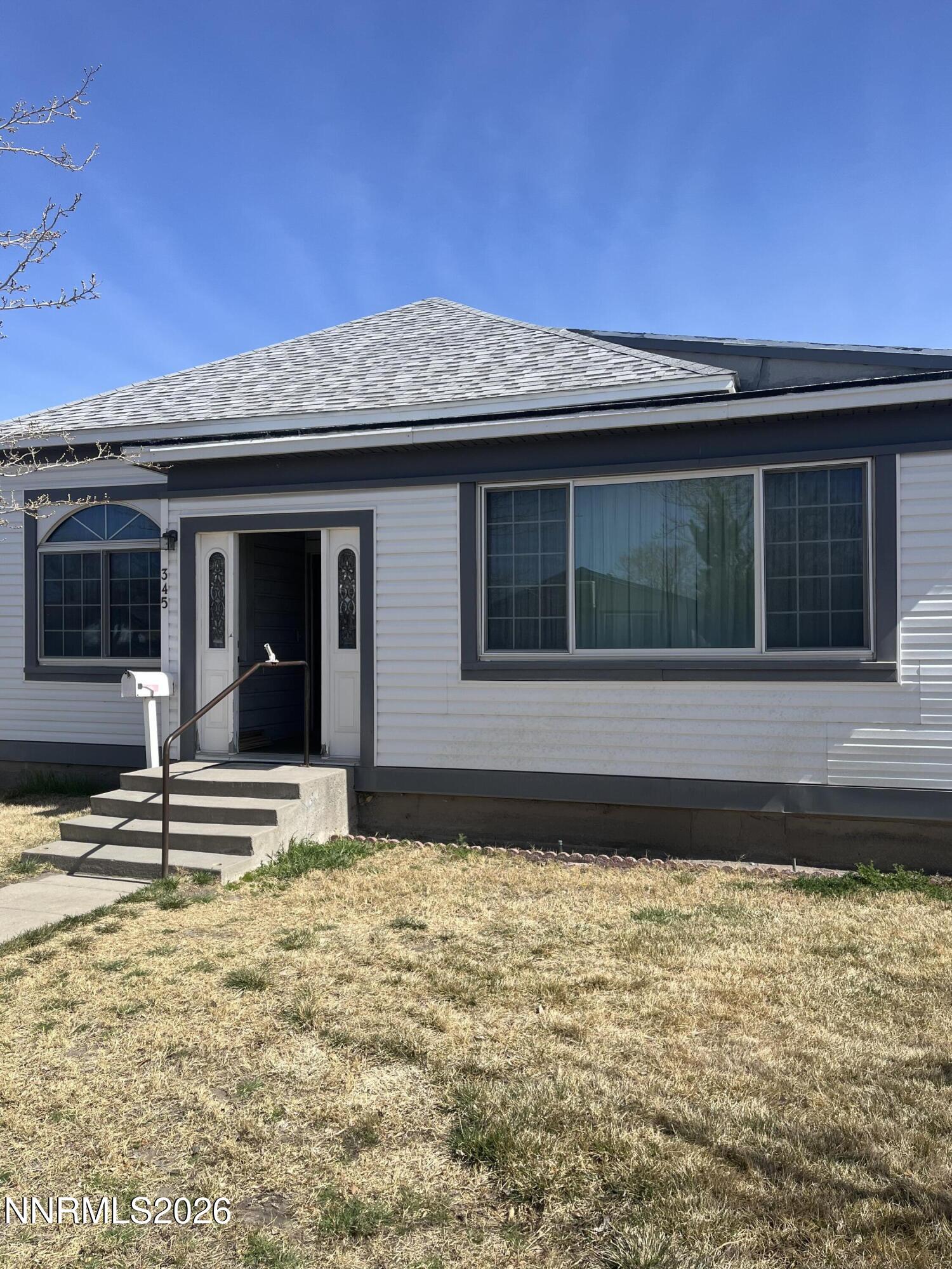 345 Lincoln Street Fallon, NV 89406 - Photo 2 of 7 IMG_3712