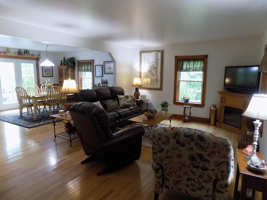 474 Branch Mills Road Palermo, ME 04354 - Photo 9 of 35 Comfortable living area