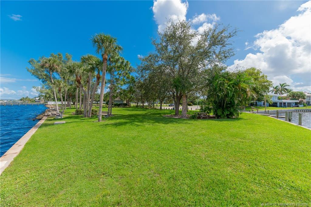 1270 Southwest Dyer Point Road Palm City, FL 34990 - Photo 18 of 20 Gallery Image 18