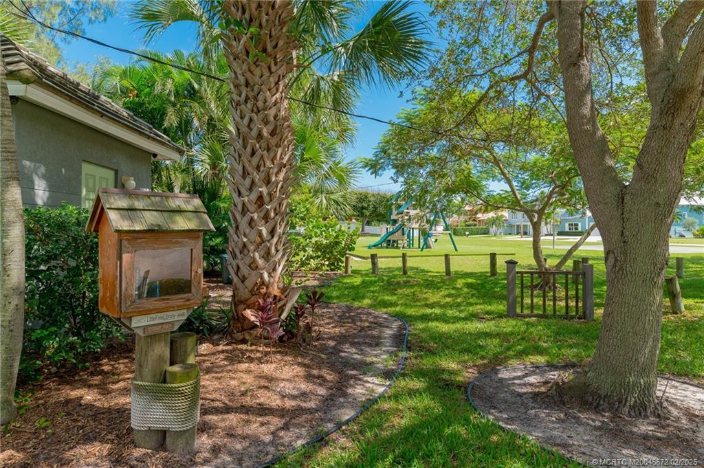1270 Southwest Dyer Point Road Palm City, FL 34990 - Photo 20 of 20 Gallery Image 20