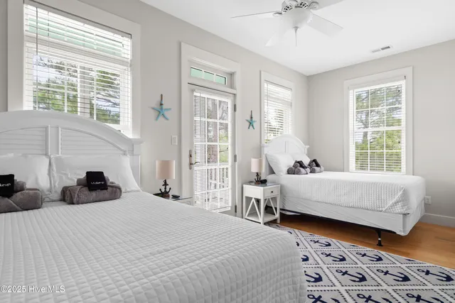 $1,429,990 | 320 Governor Safford Lane, Emerald Isle, NC 28594