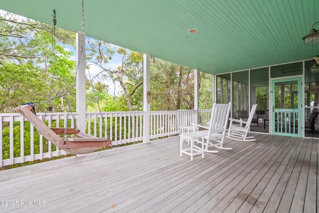 $1,429,990 | 320 Governor Safford Lane, Emerald Isle, NC 28594